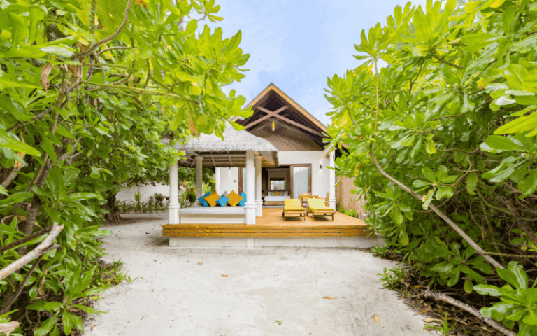 beach villa (4) compressed