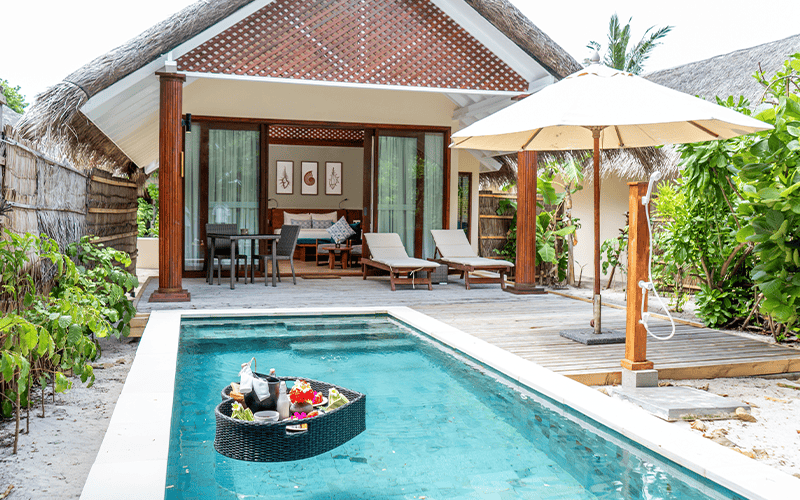 beach villa with pool (17) compressed