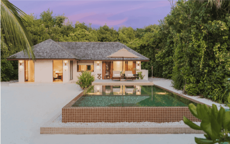 deluxe sunset beach villa with pool (2) compressed