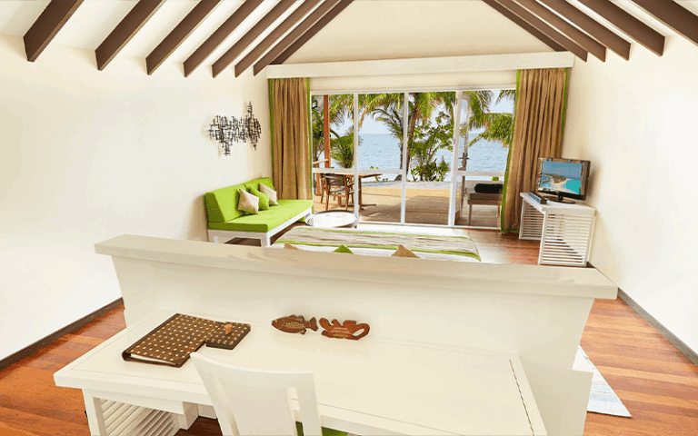 kuredudeluxebeachvillainterior1 compressed