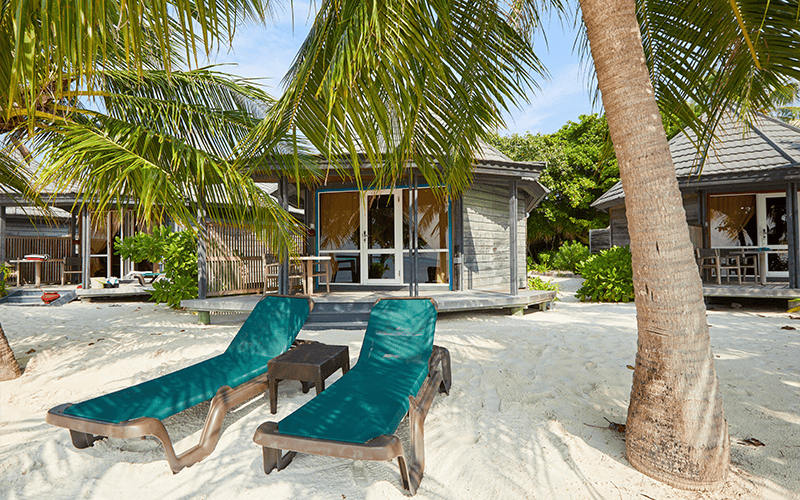 kuredusangu jacuzzi beach villa exterior 2 compressed