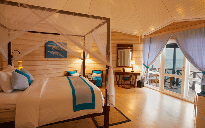 kuredusanguwatervillainterior2 compressed