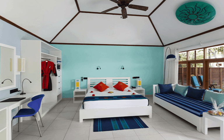 meerugardenroominterior compressed