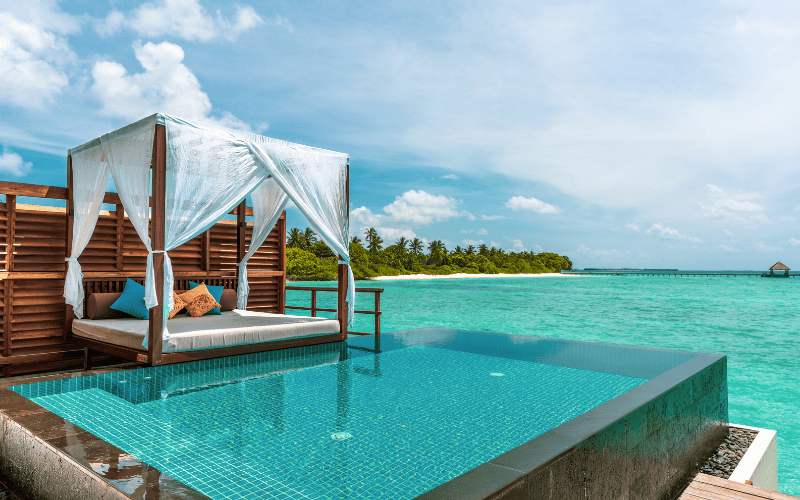 ocean pool villa (3) compressed