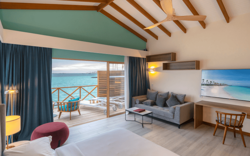 Lagoon Suite lagoon suite w pool (2) compressed