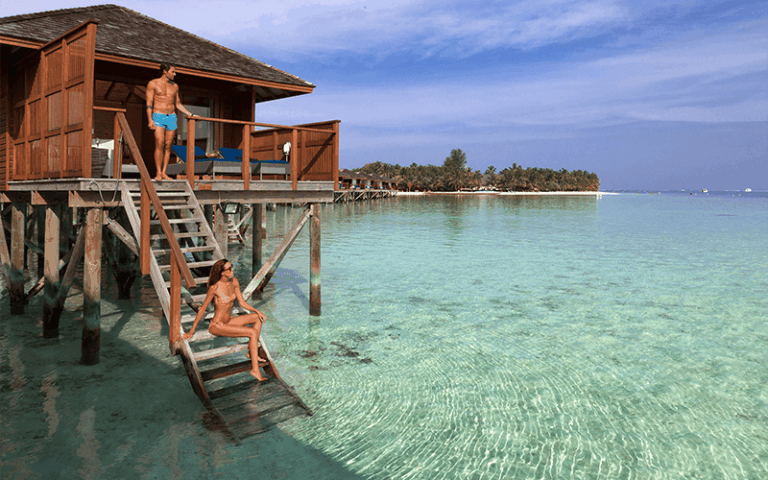 vilamendhoojacuzziwatervillaexteriorwithmodels5 v2