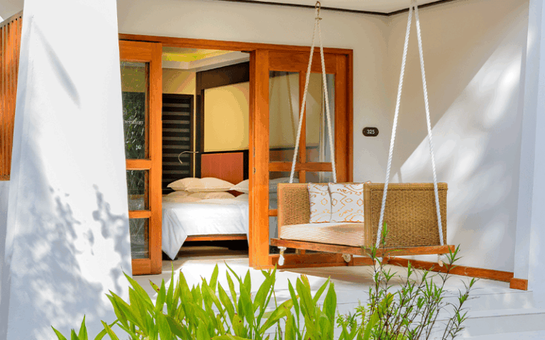 shemlesigr 218907 deluxe rooms high 01 v2