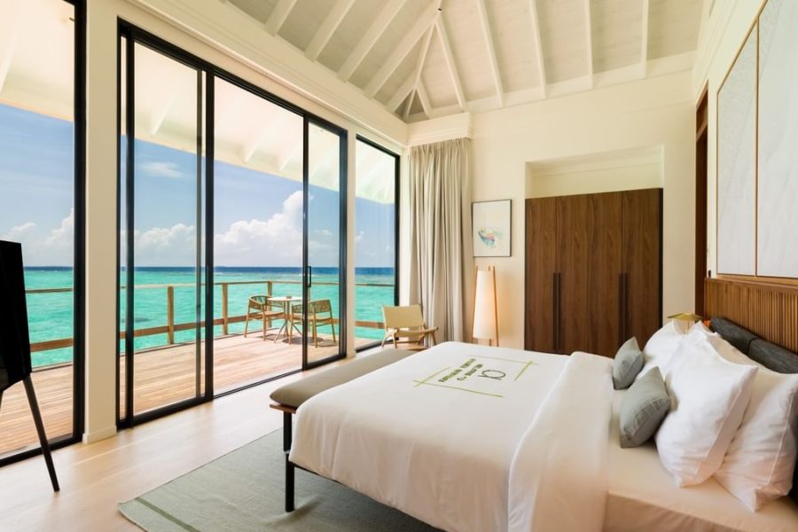 Thila Residence 529 2 bedroom watervilla bedroom with seaview wide