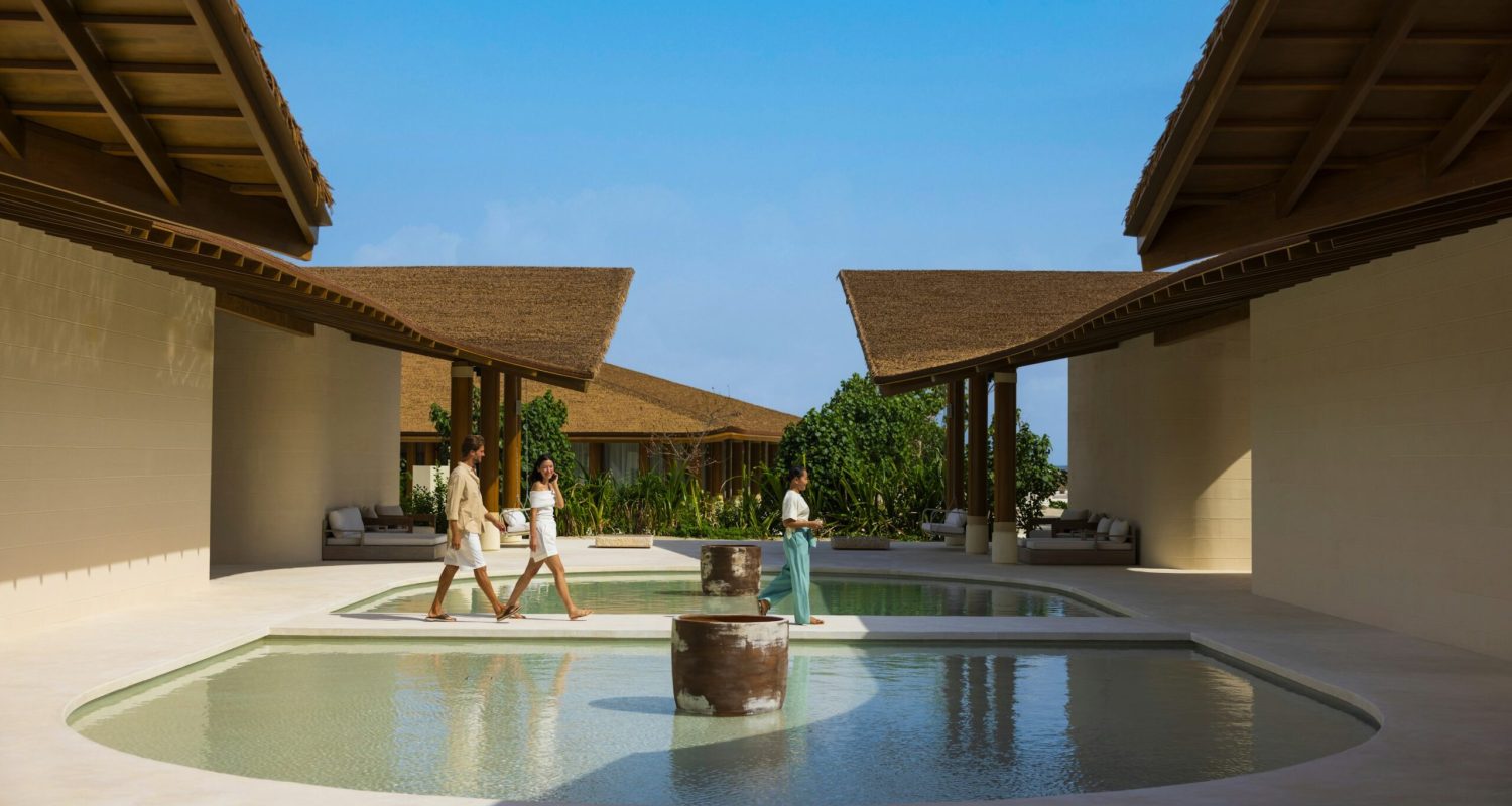 Centara Grand Lagoon Maldives cglm spa cenvaree retreat large (1)