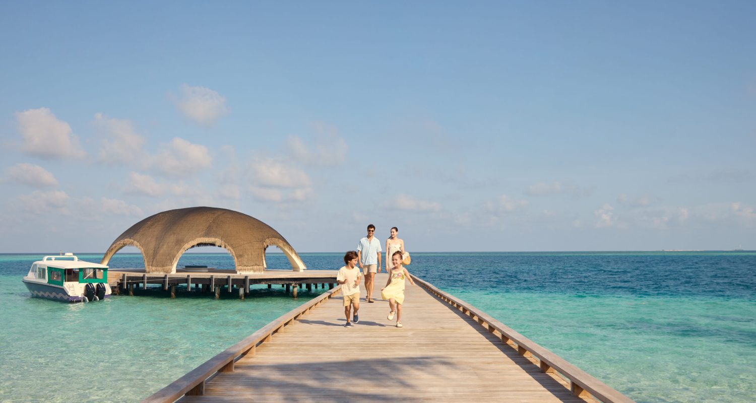 Centara Mirage Lagoon Maldives cmlm arrival jetty (5)