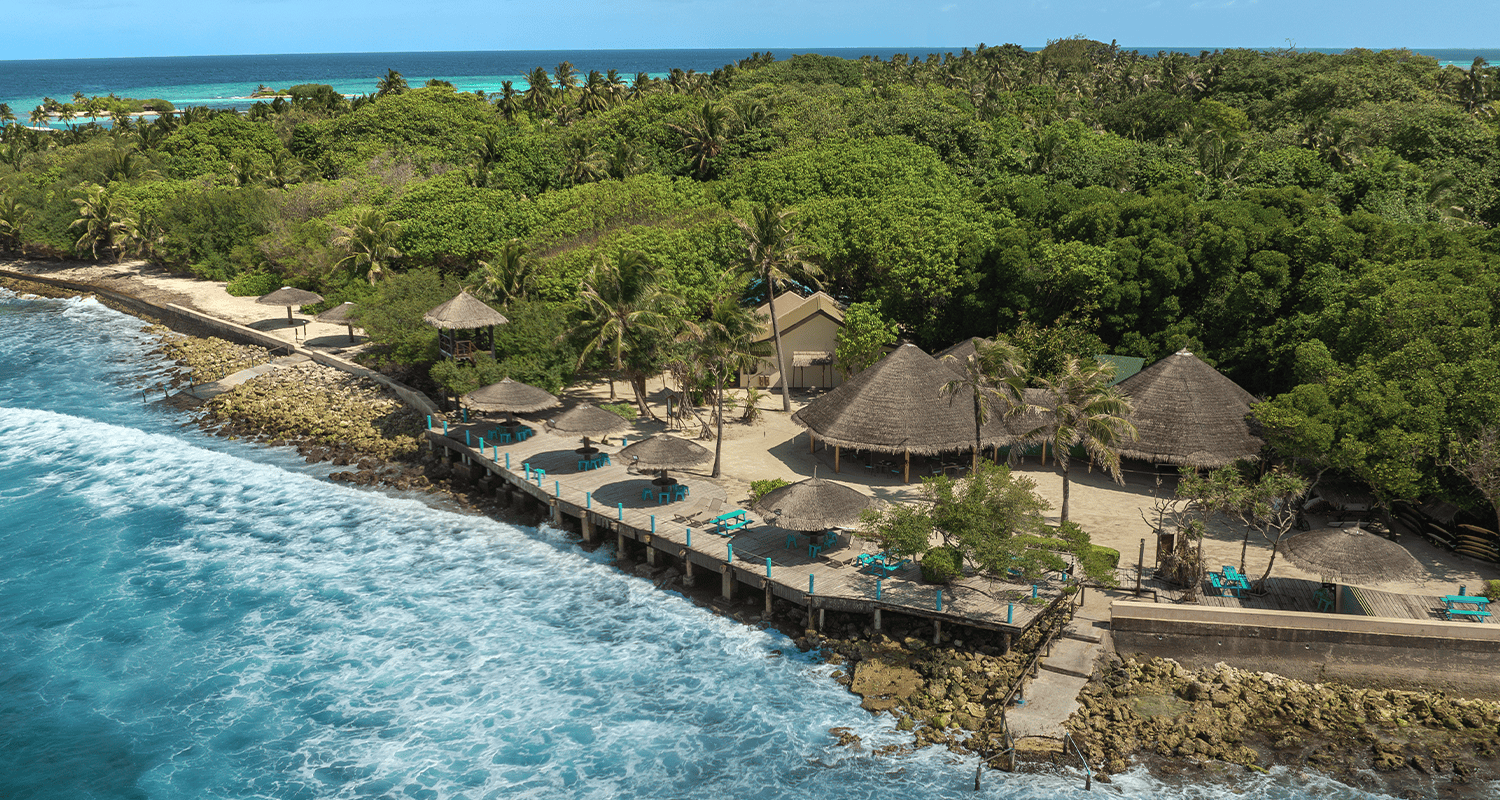 Adaaran Select Hudhuranfushi Maldives lohis surf area compressed