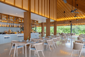 raaya by atmosphere outlet raaya life all day dining v2