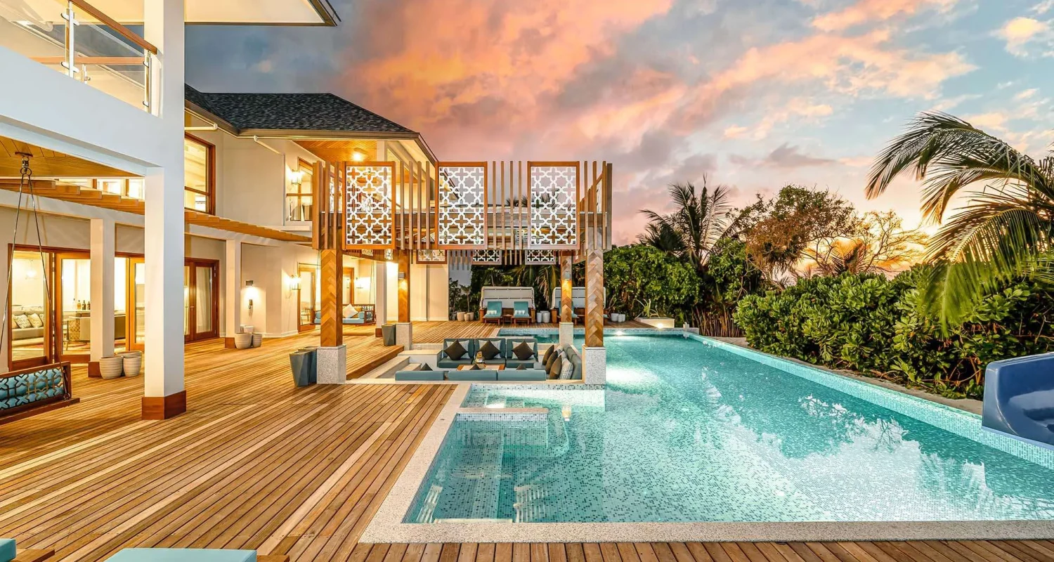 sultan beach residence pool deck 1