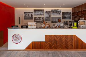 meeru cafe compressed